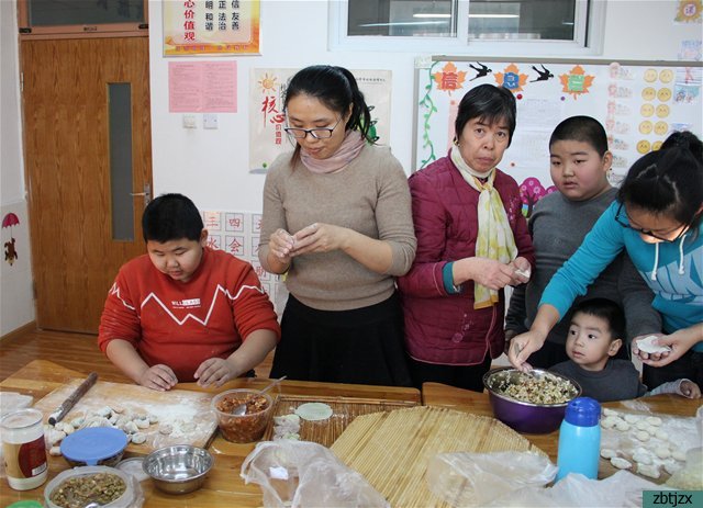 快樂過冬至 開心包餃子