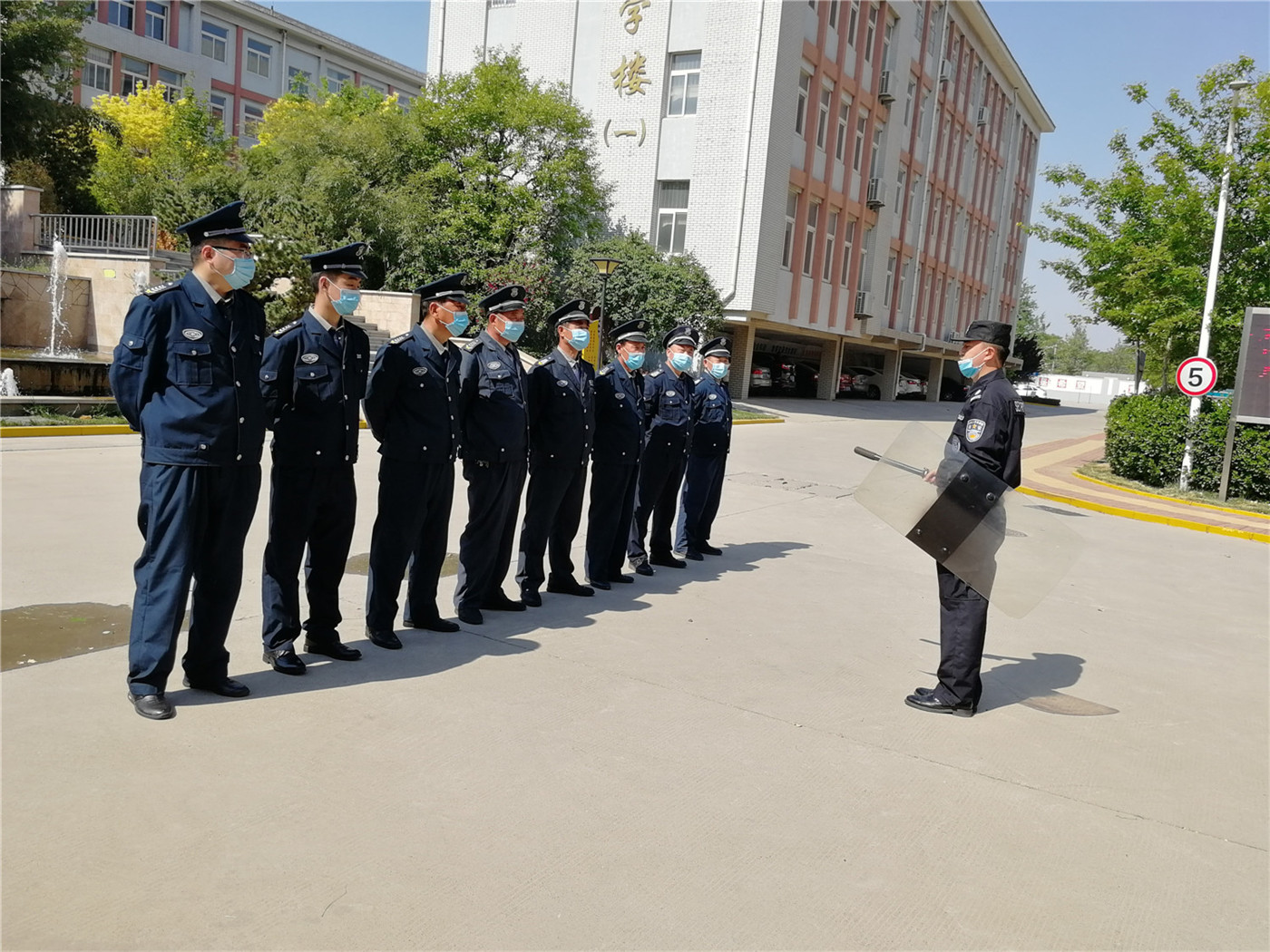 加強保安隊伍建設 筑牢安全防線